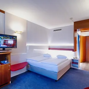 Vienna Sporthotel Hotell
